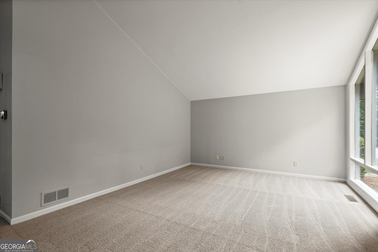 225 Lakeview Ridge Roswell - 11
