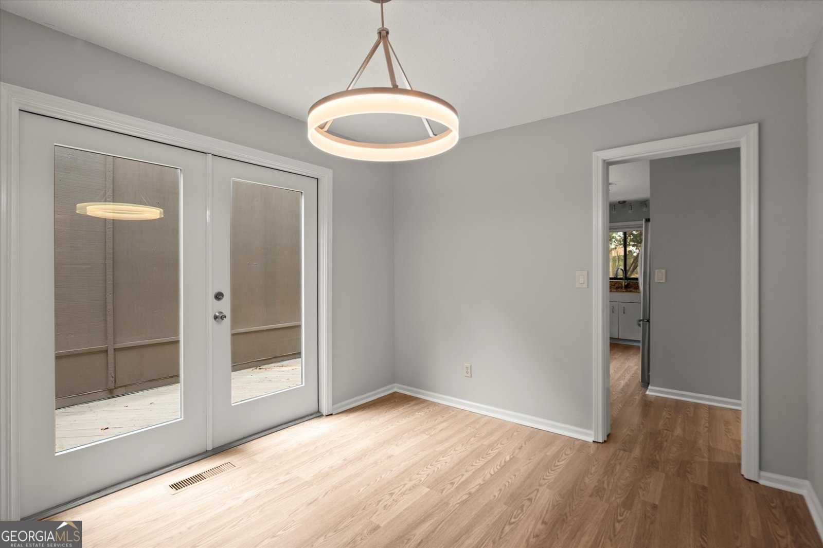 225 Lakeview Ridge Roswell - 27