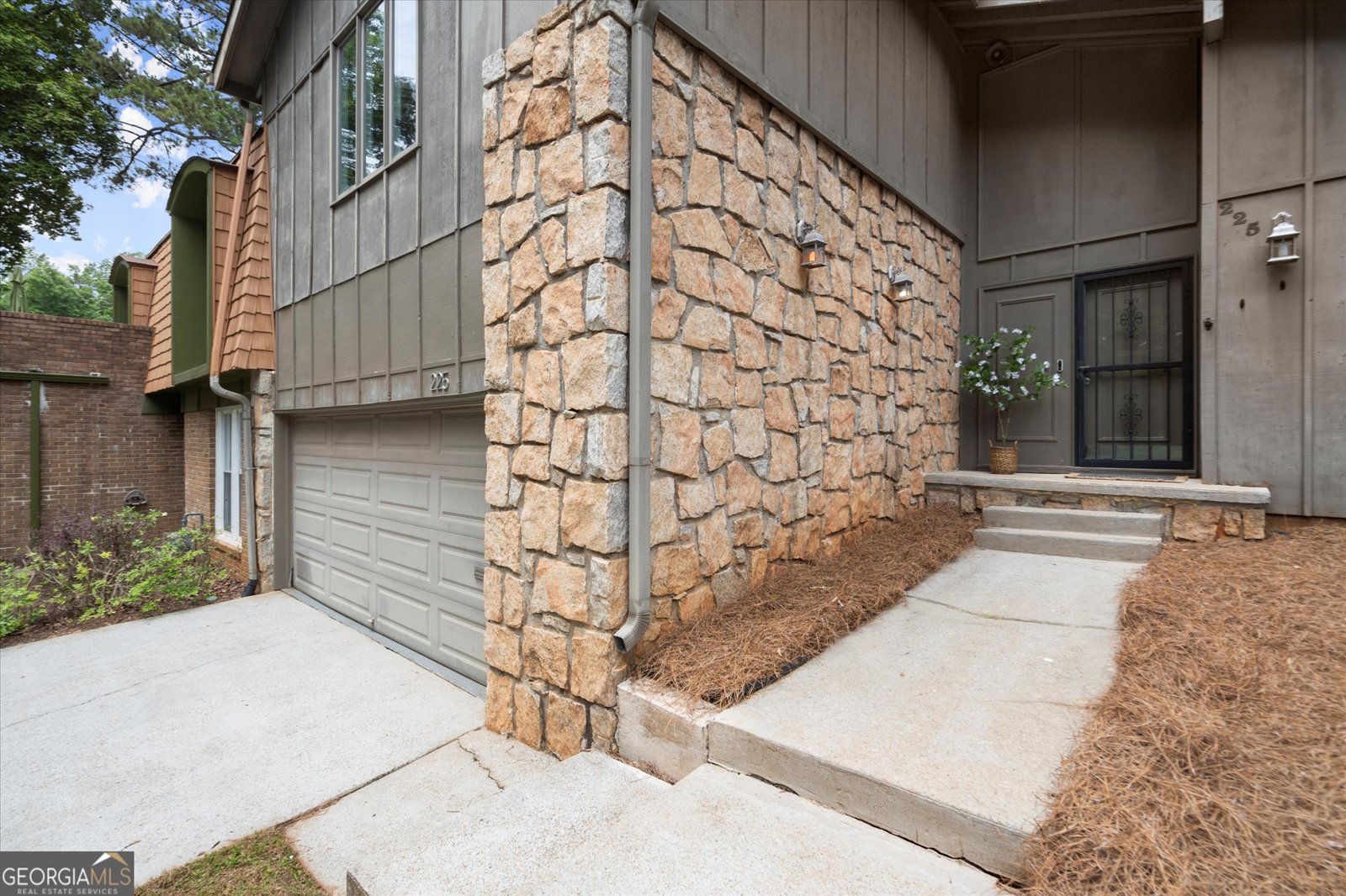225 Lakeview Ridge Roswell - 5