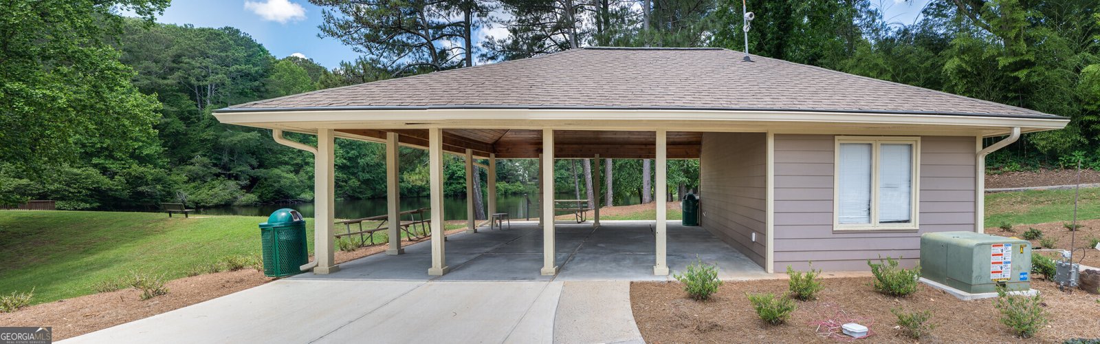 225 Lakeview Ridge Roswell - 69