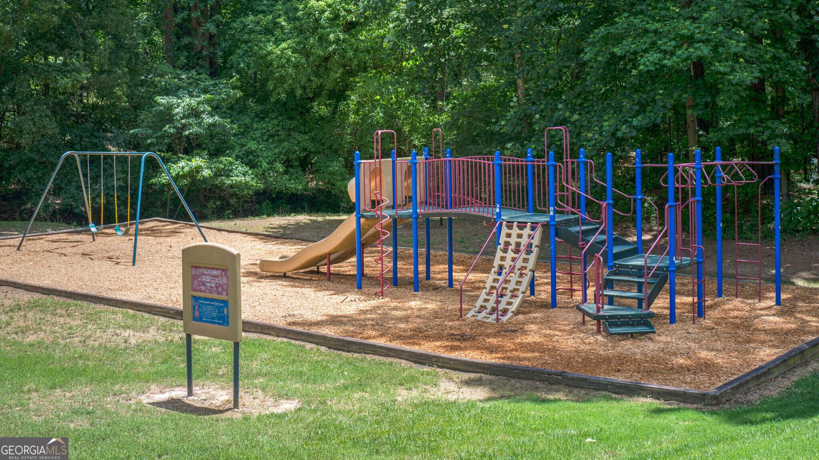 225 Lakeview Ridge Roswell - 77
