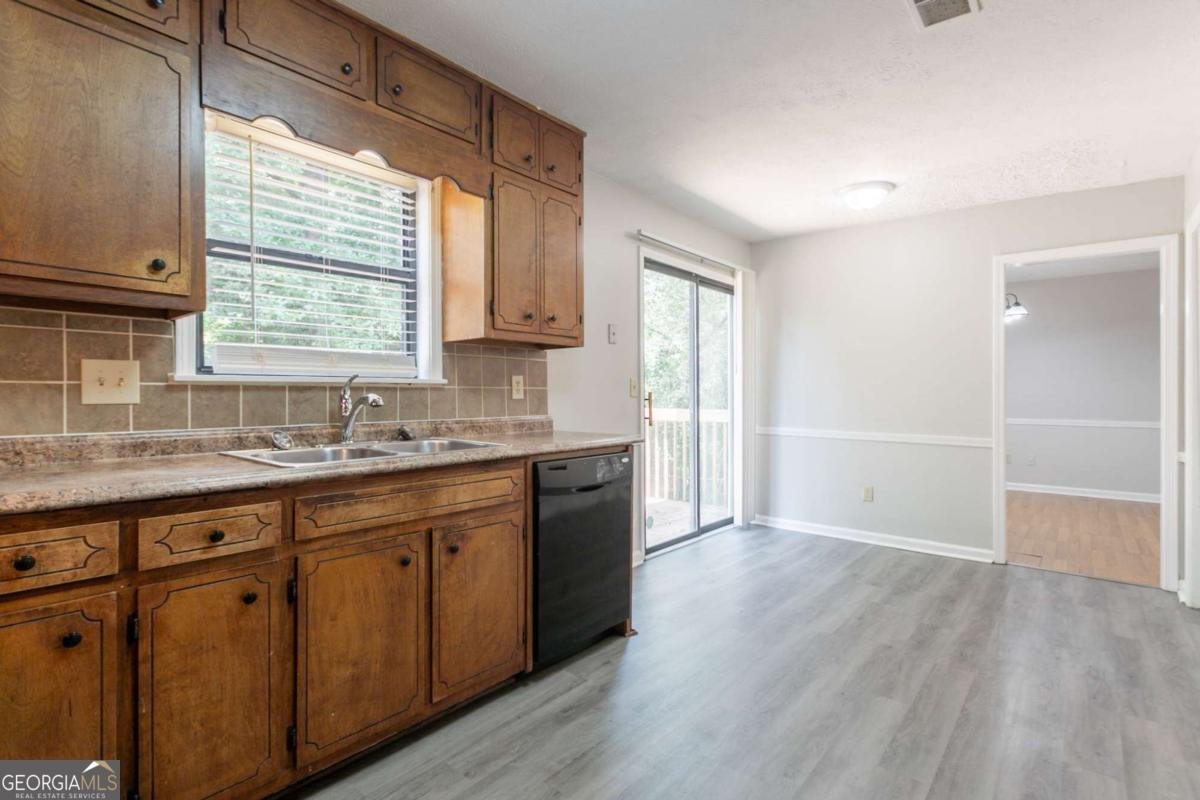 5292 Mountain Village Court Stone Mountain - 14