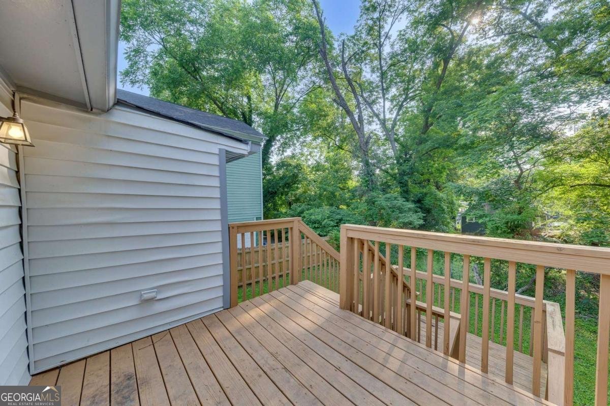 845 Oak Street Atlanta - 27