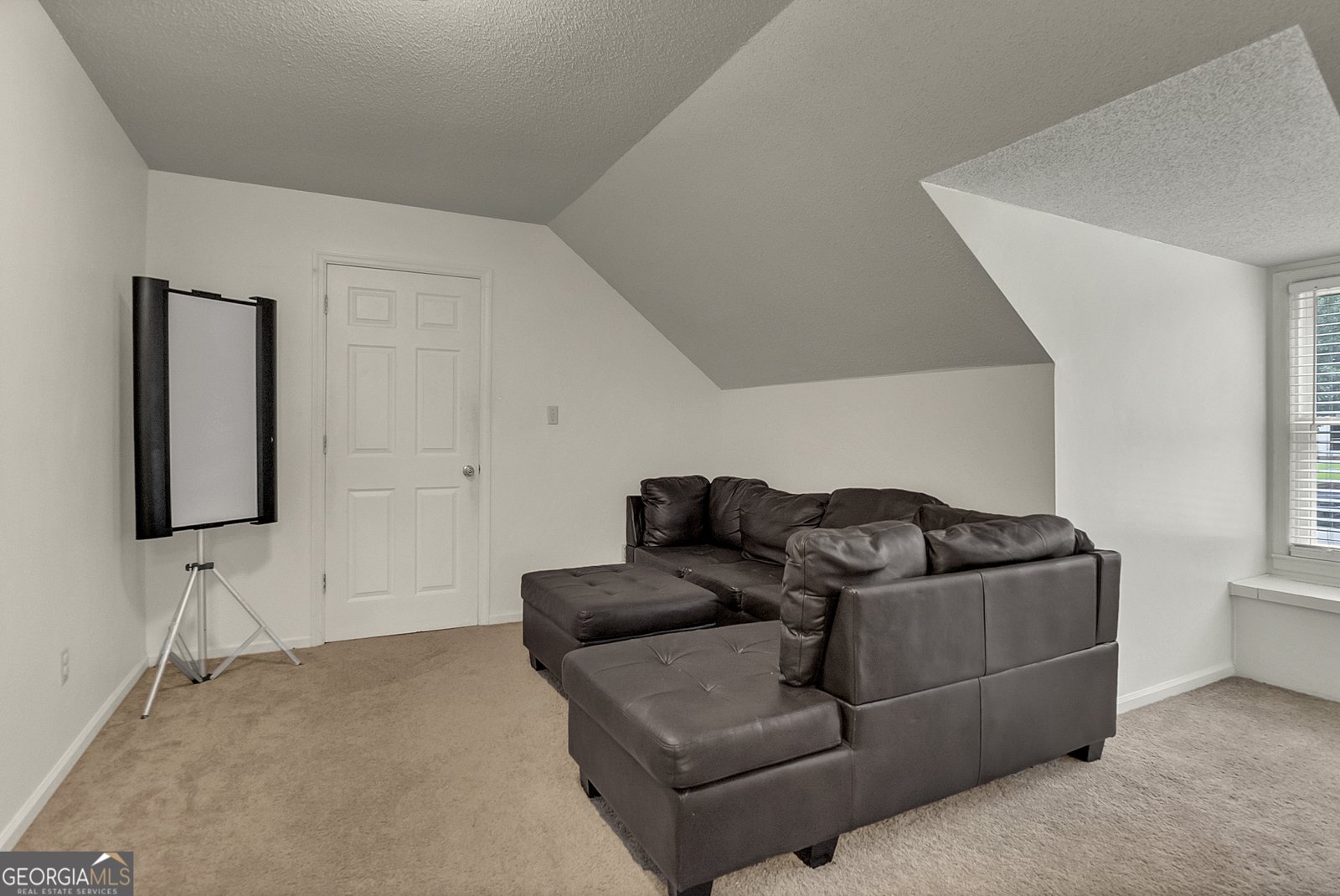 2715 Doublegate Drive Albany - 38