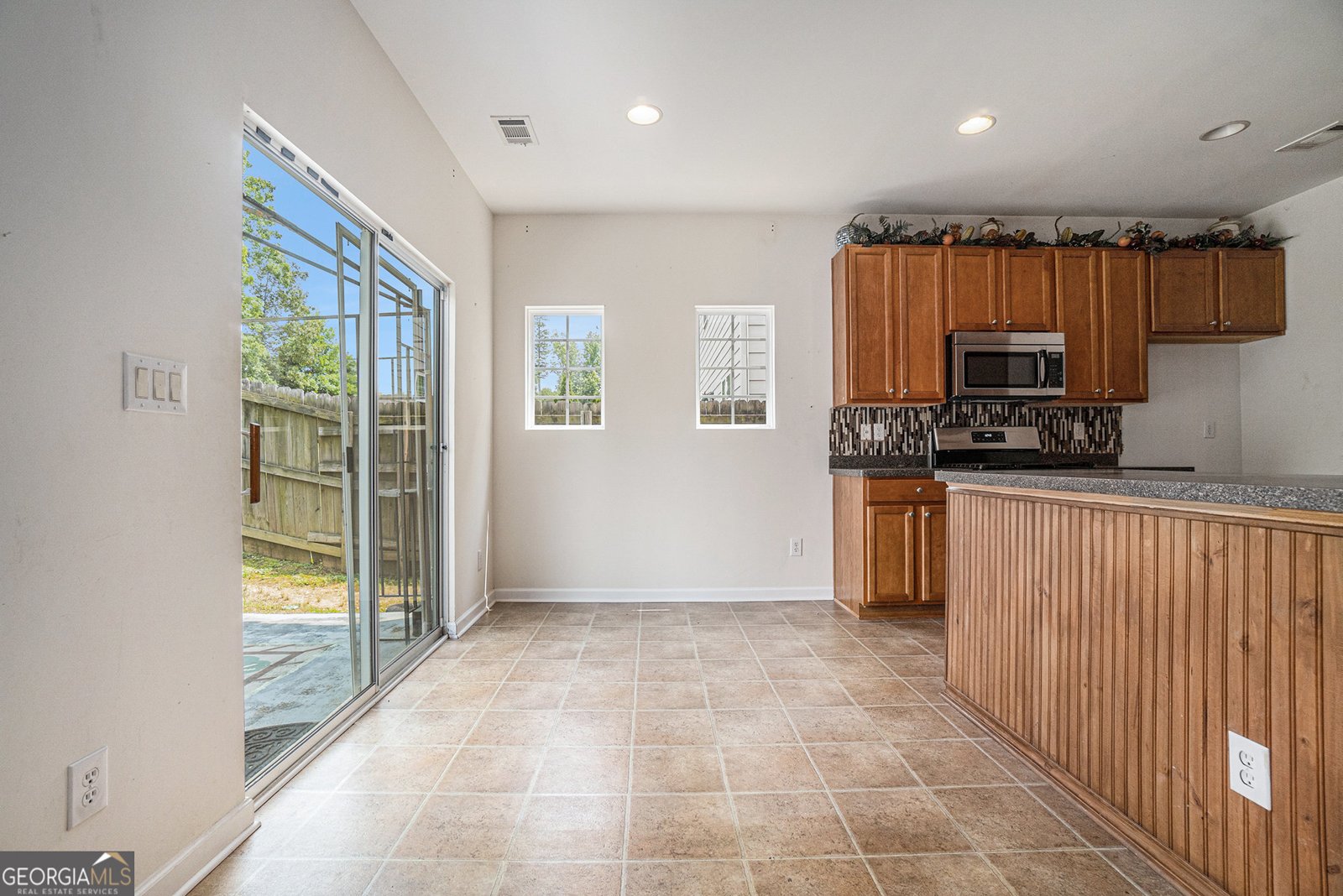 7761 Parkside Drive Lithia Springs - 12