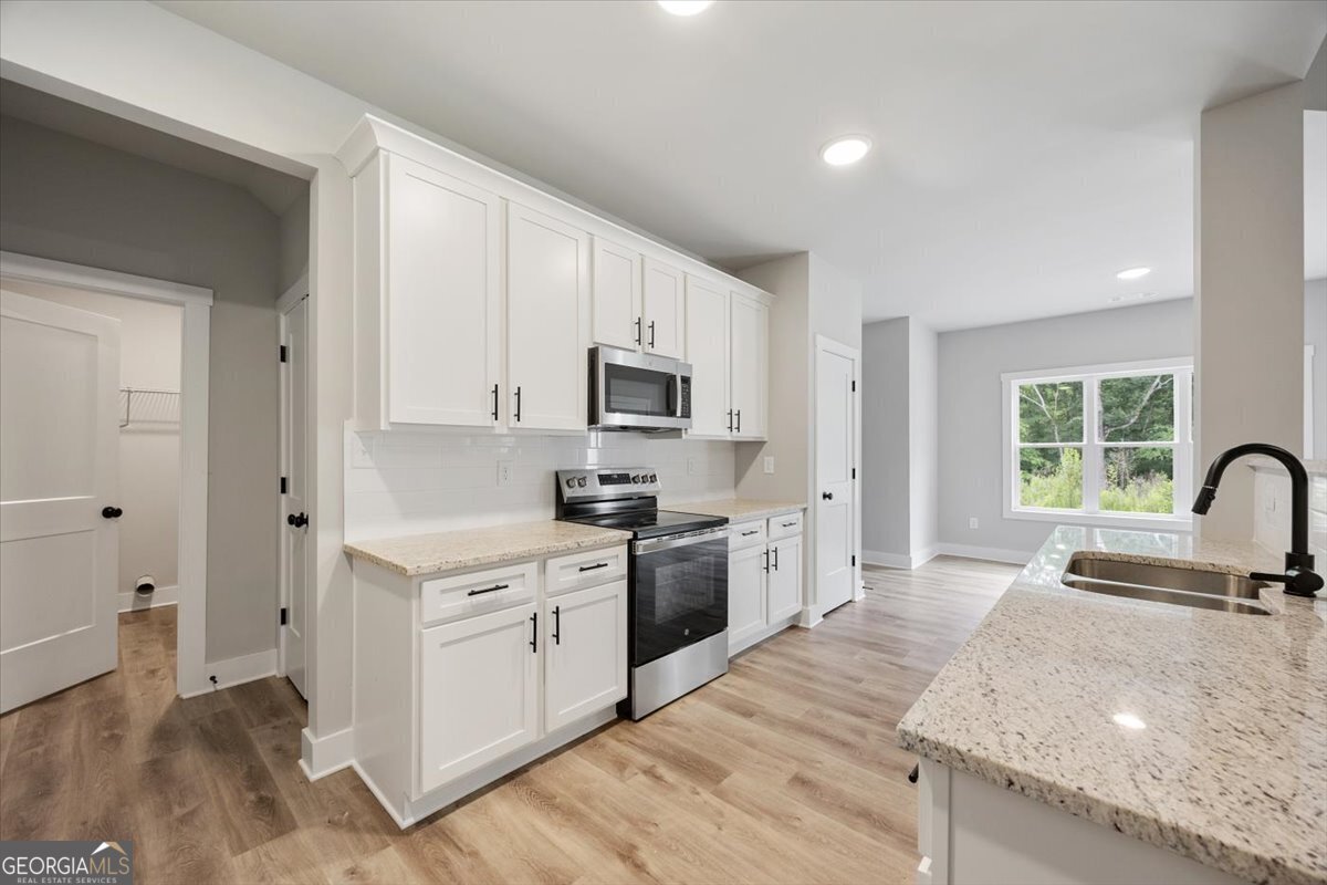 206 Railroad Street Gray - 7