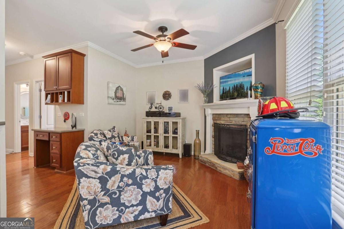 895 Mill Garden Place Cumming - 30