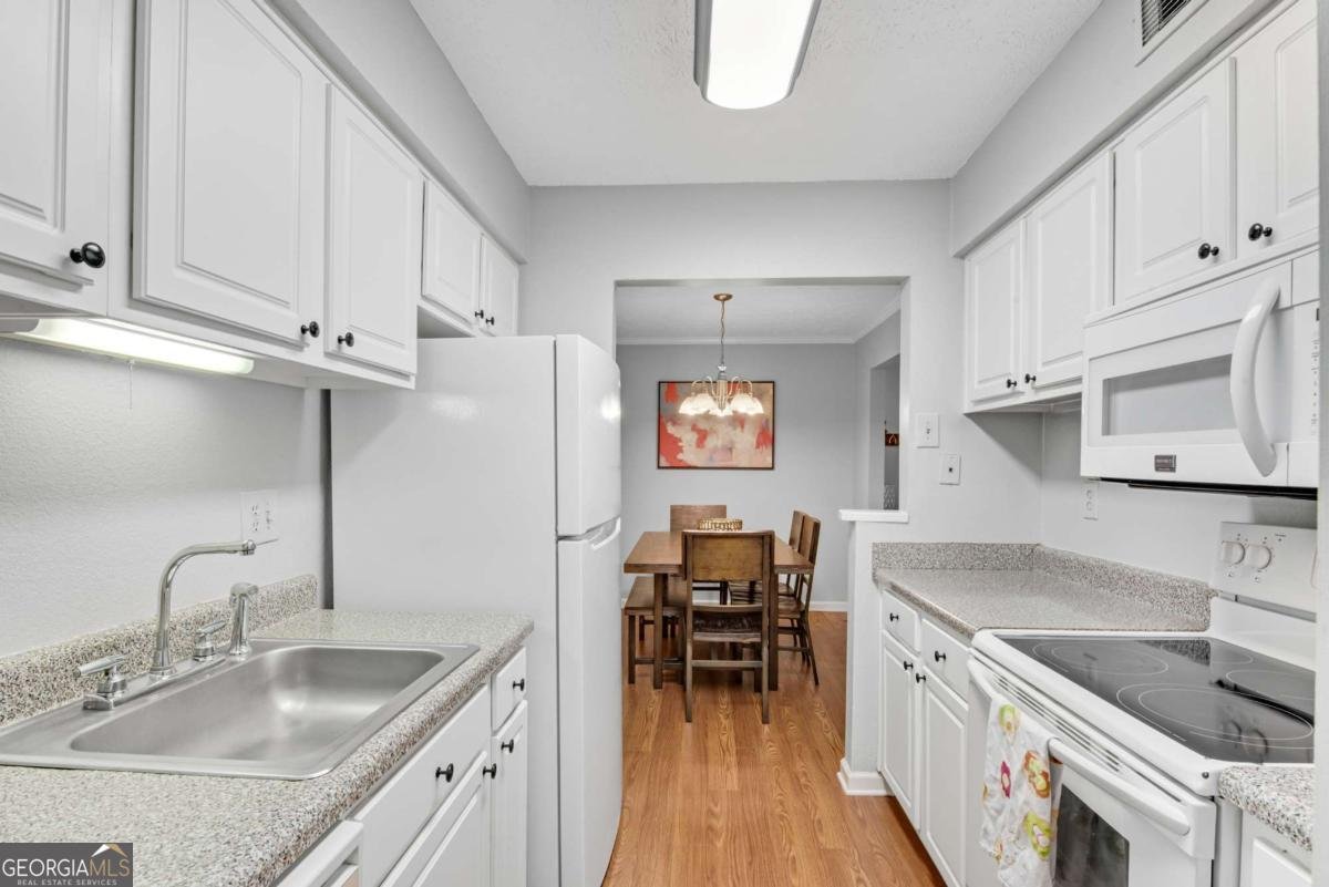 5145 Roswell Road Atlanta - 17