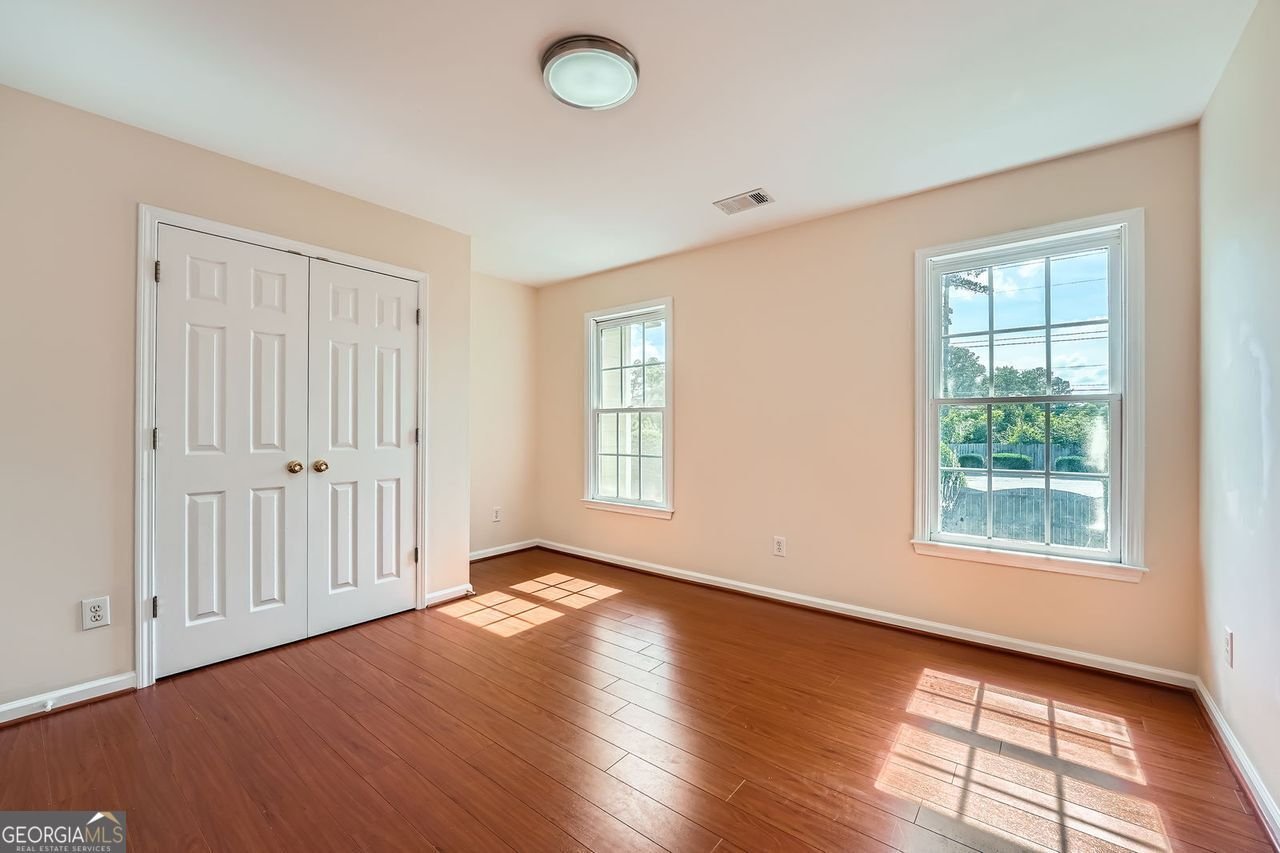 1713 PARAMORE Place Marietta - 24