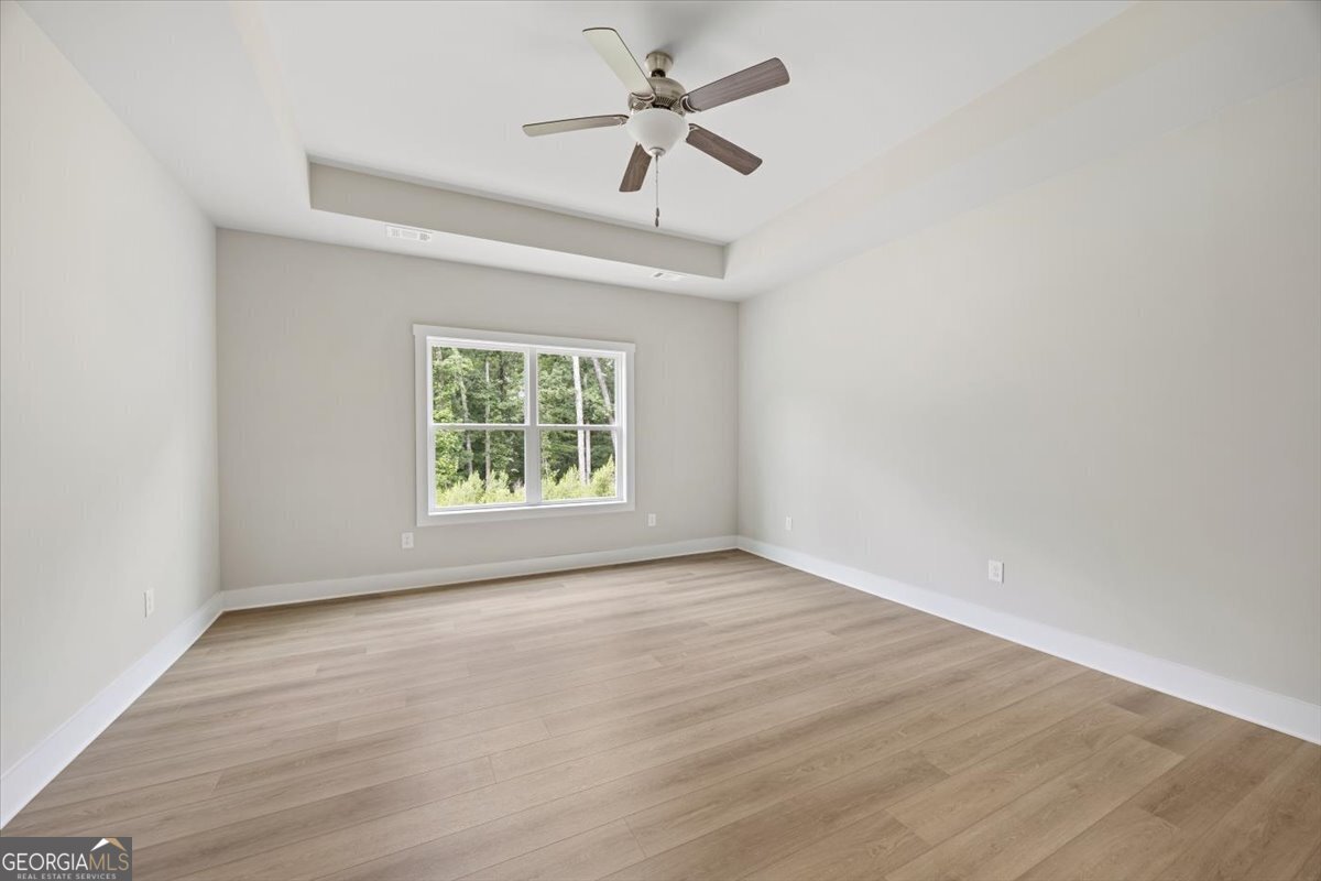 202 Railroad Street Gray - 8