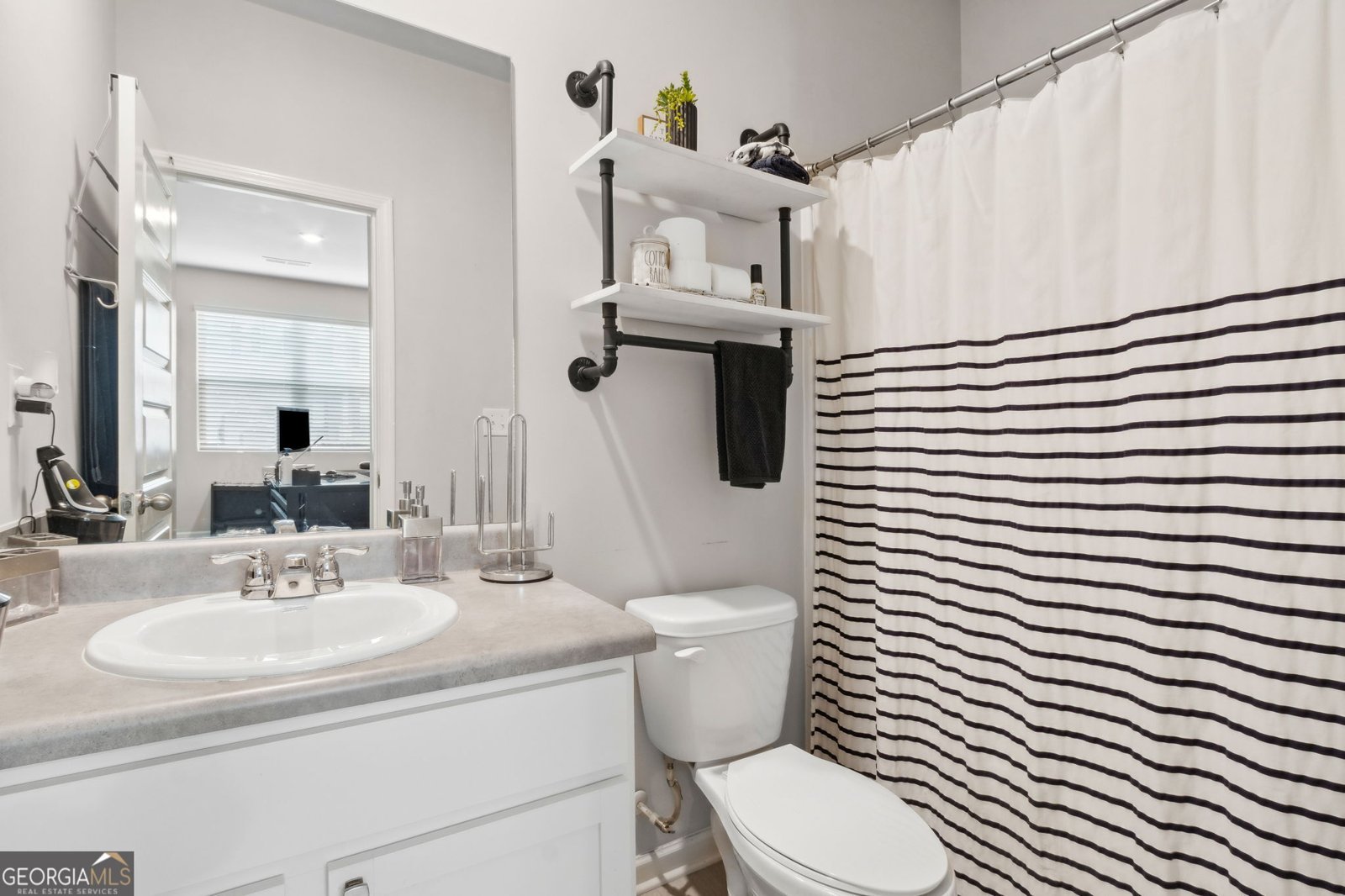 3303 Hawthorn Farm Boulevard Loganville - 39