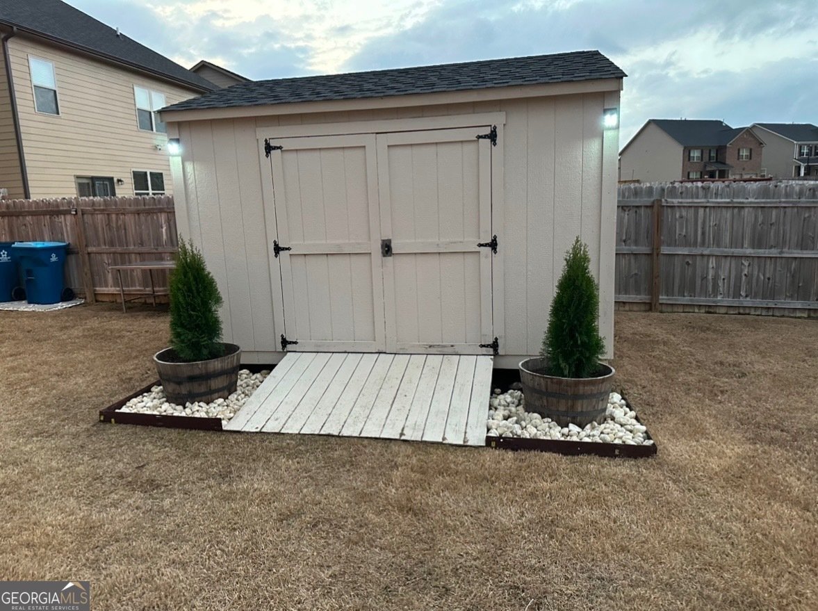 3303 Hawthorn Farm Boulevard Loganville - 45