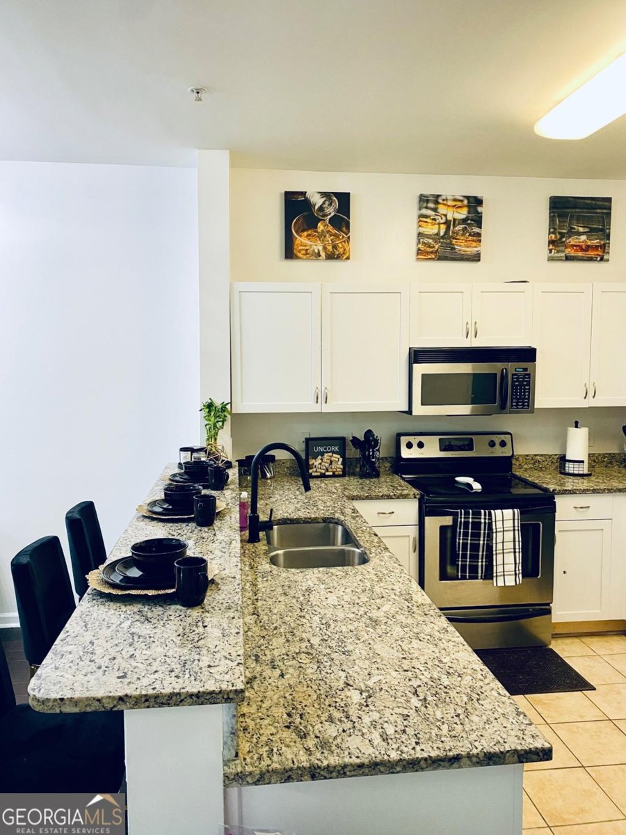 870 Mayson Turner Road Atlanta - 4