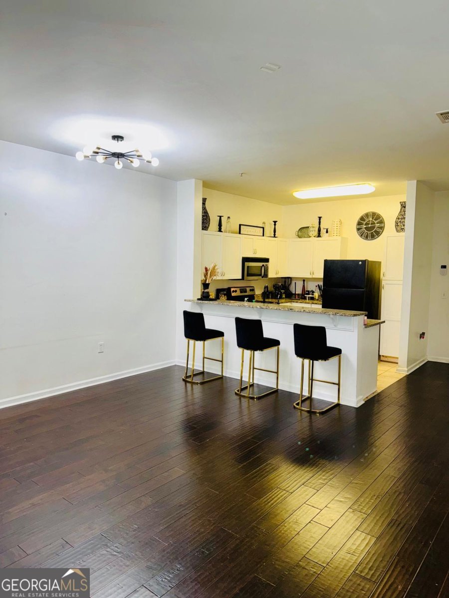870 Mayson Turner Road Atlanta - 5