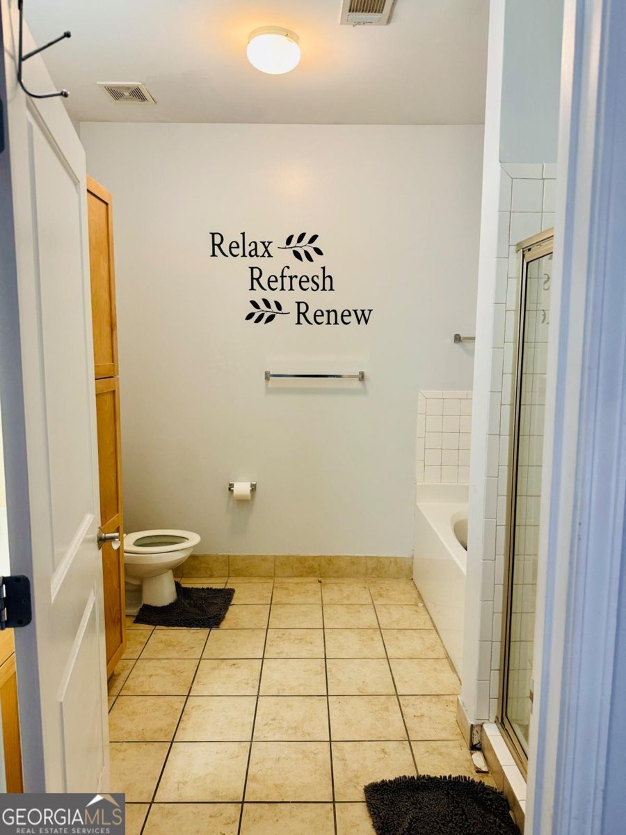 870 Mayson Turner Road Atlanta - 8