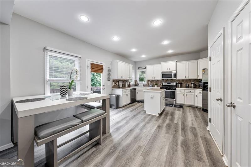 402 HOMESTEAD Drive Dallas - 13
