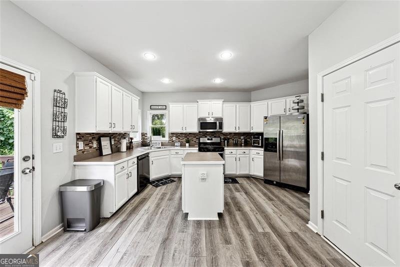 402 HOMESTEAD Drive Dallas - 14