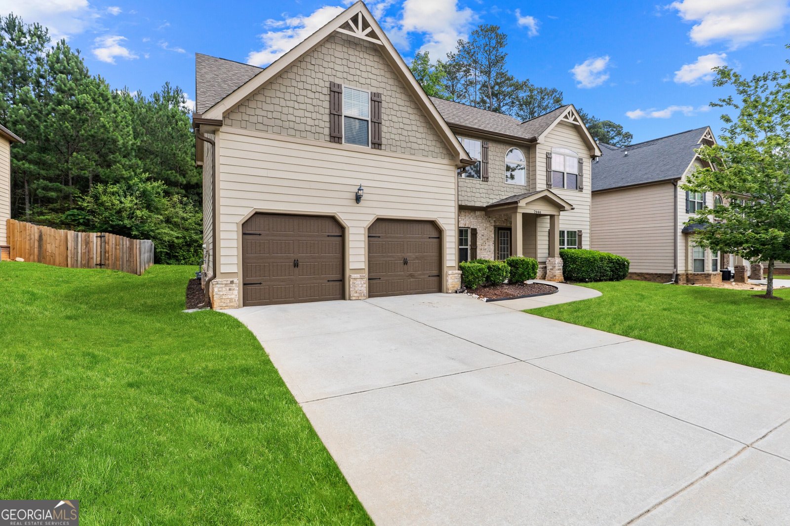 7946 White Oak Loop Stonecrest - 2