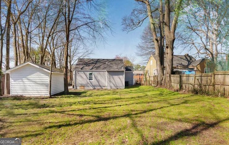 3046 Dobbs Way East Point - 40