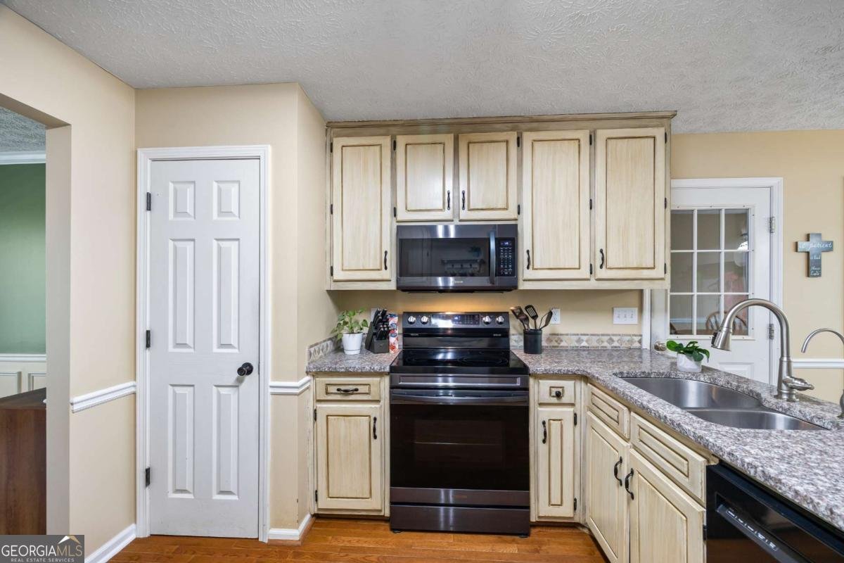 2990 Cove Crossing Drive Lawrenceville - 25