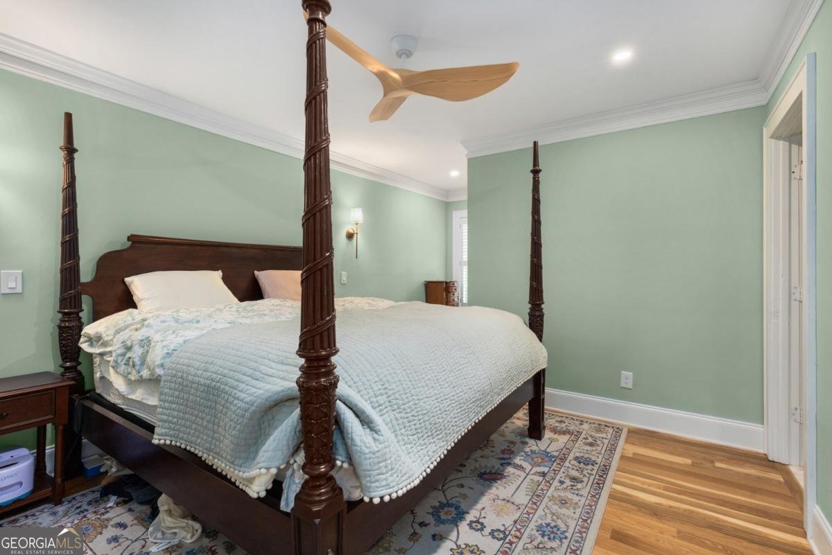 711 Greenview Avenue Atlanta - 23