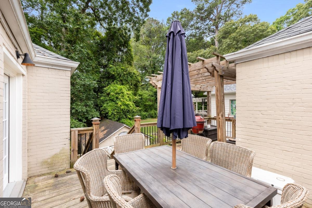 711 Greenview Avenue Atlanta - 36