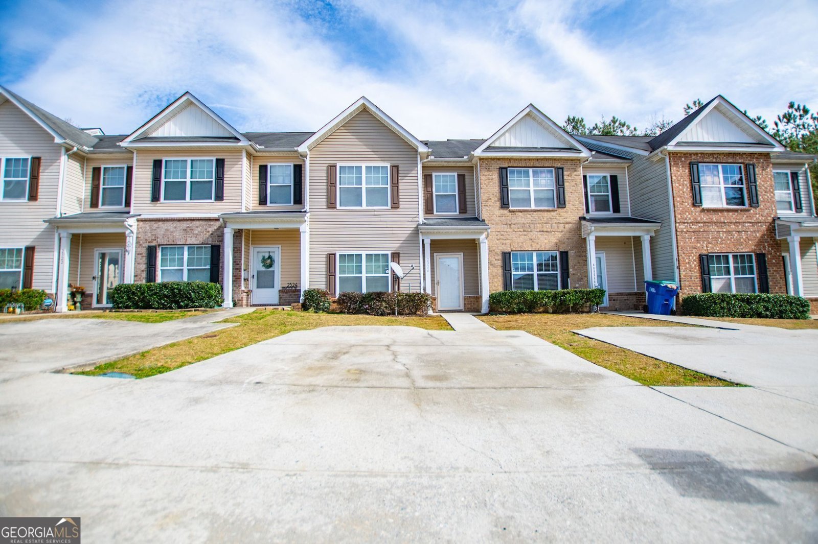 2326 Bigwood Trail Atlanta - 2