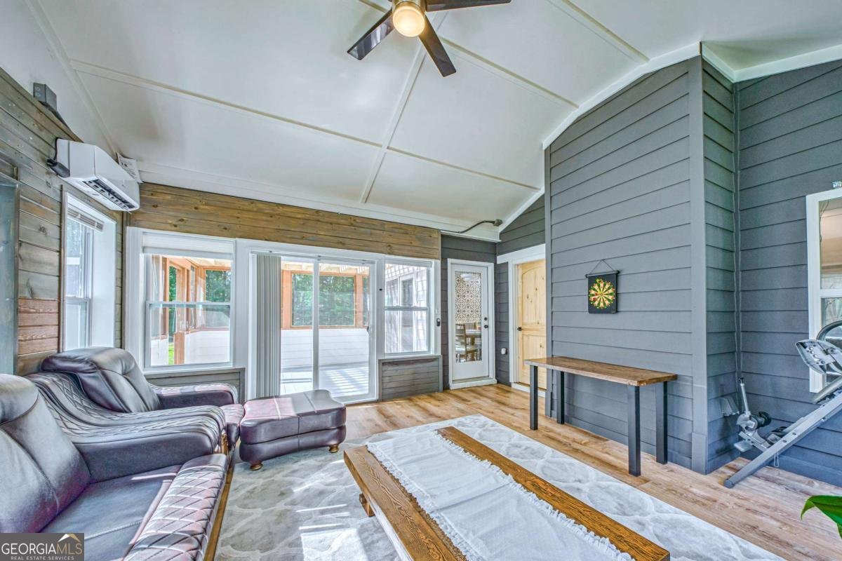 698 Dixon Bridge Road Maysville - 48