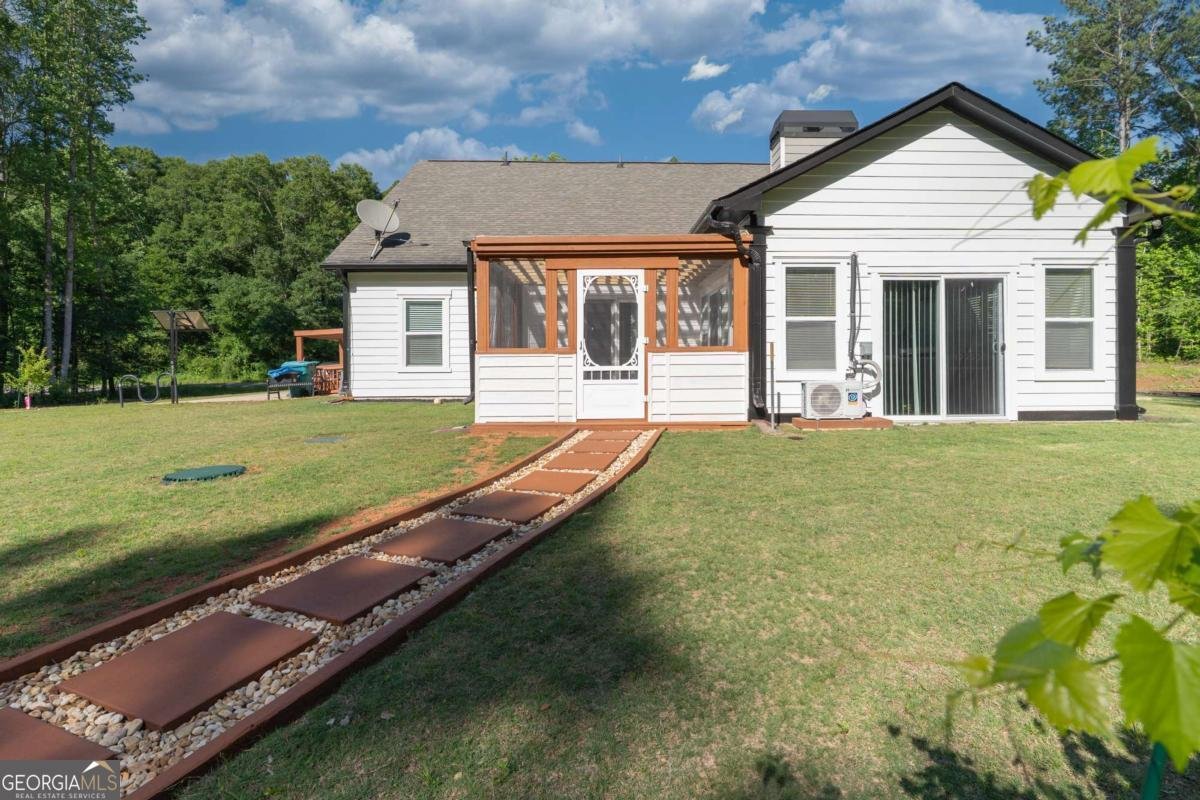 698 Dixon Bridge Road Maysville - 66