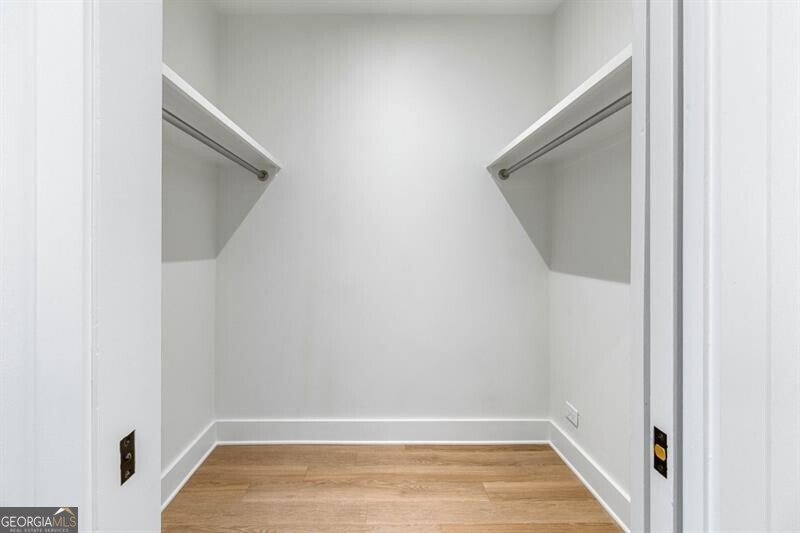2575 Peachtree Road Atlanta - 24