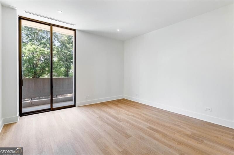 2575 Peachtree Road Atlanta - 28