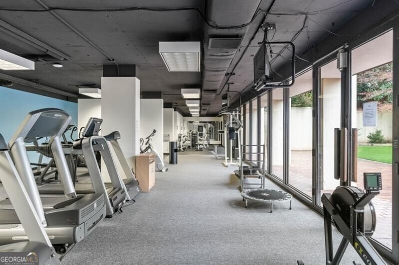 2575 Peachtree Road Atlanta - 33