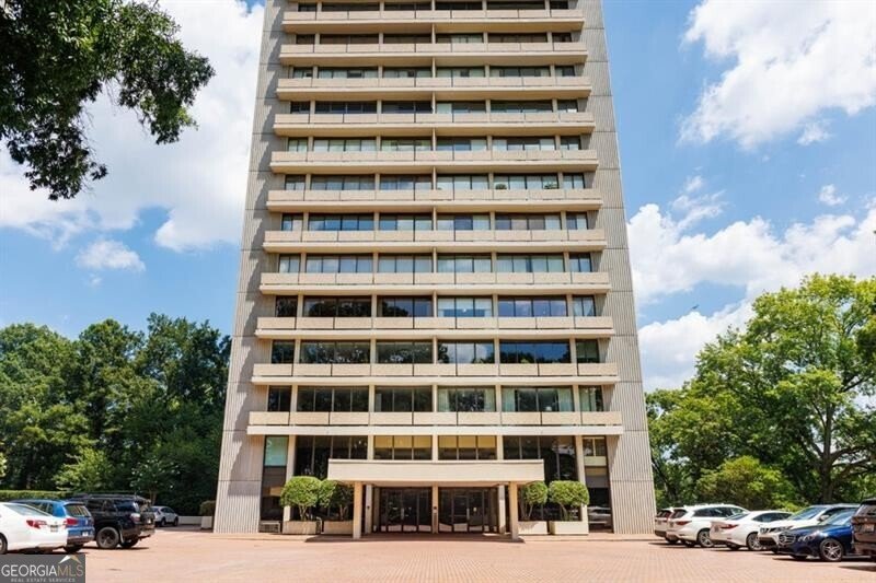 2575 Peachtree Road Atlanta - 42