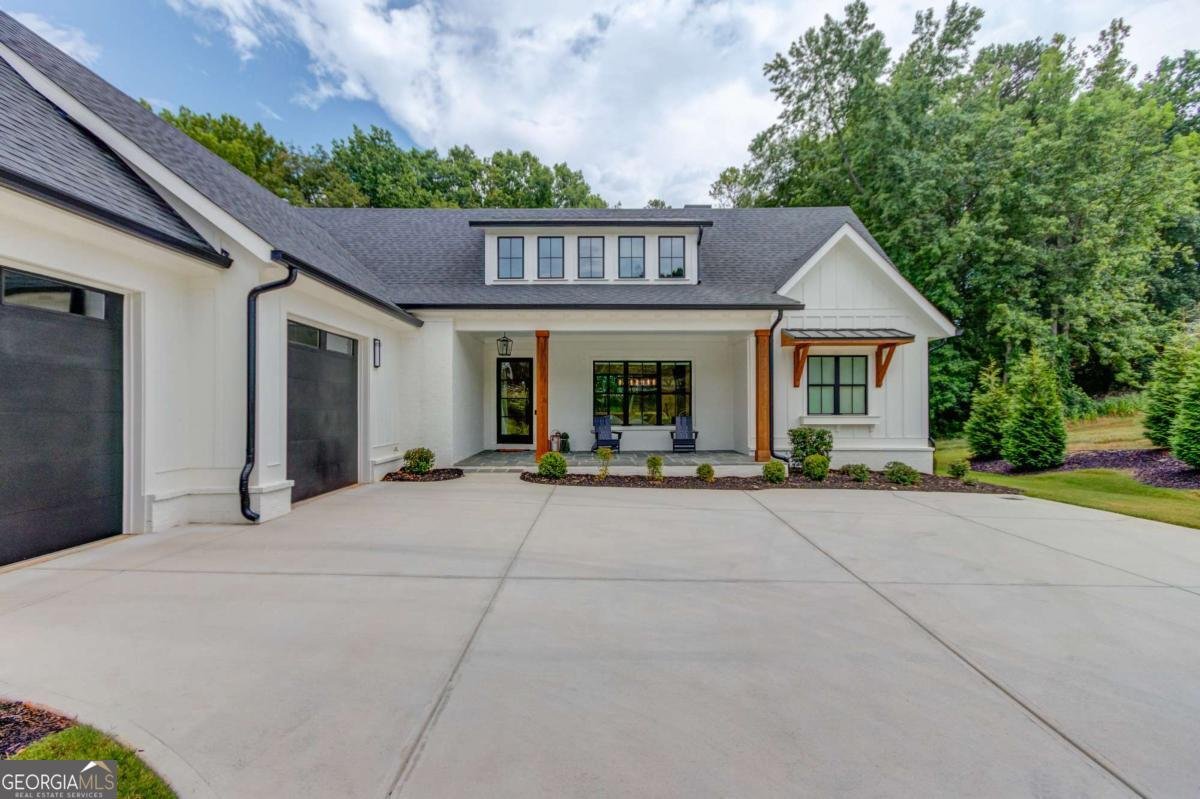 5306 Weeping Creek Trail Flowery Branch - 5