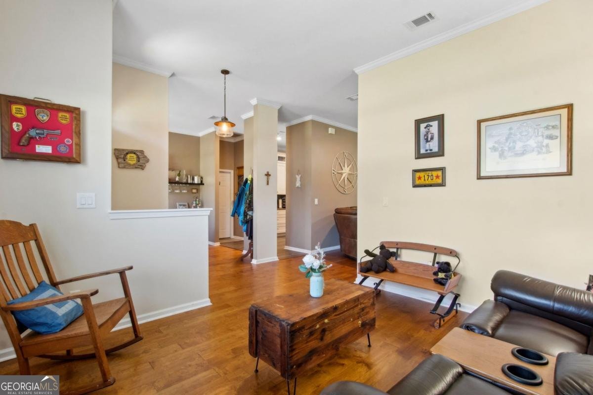 100 Longwood Road St. Marys - 17
