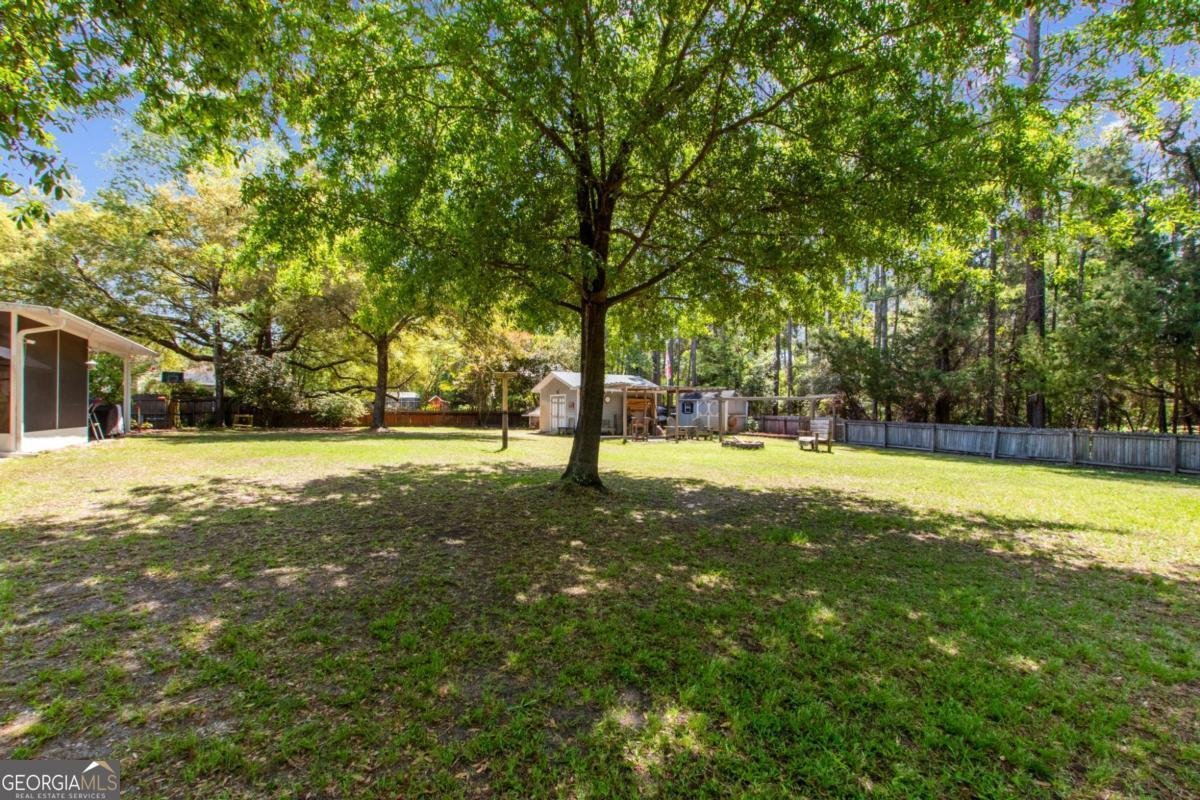 100 Longwood Road St. Marys - 37