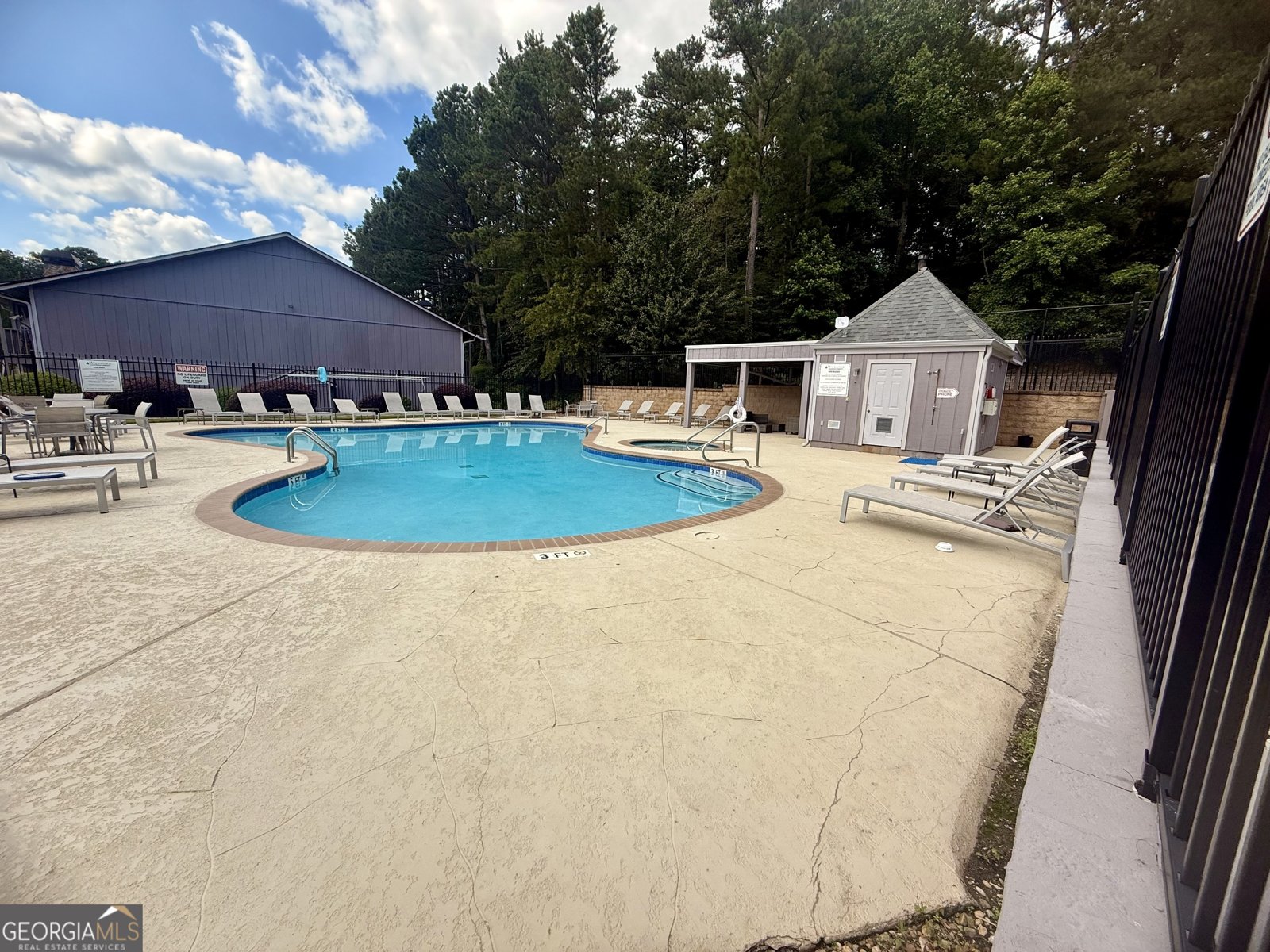 3915 Woodridge Way Tucker - 45