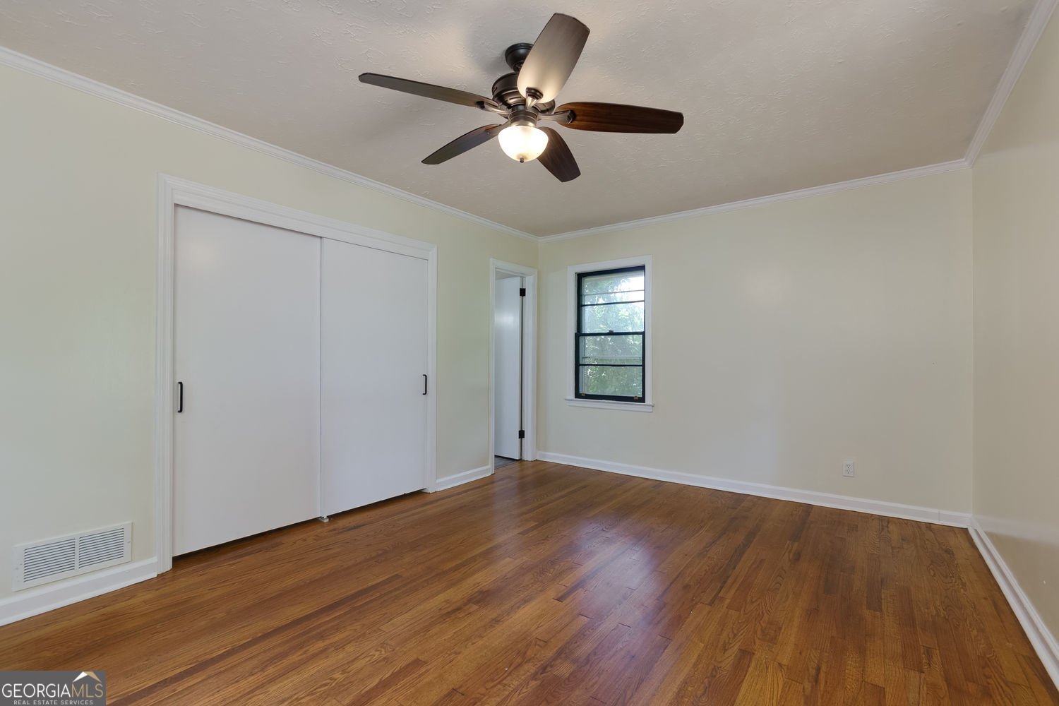 256 4th Avenue Avenue Winder - 12