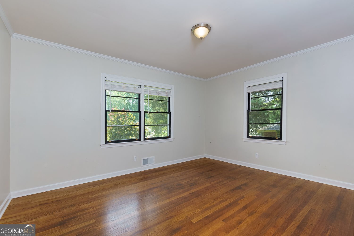 256 4th Avenue Avenue Winder - 9