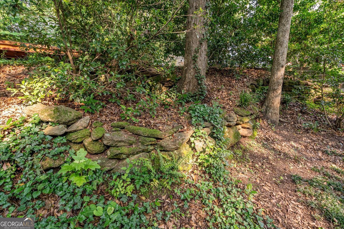 546 Pulaski Street Athens - 25