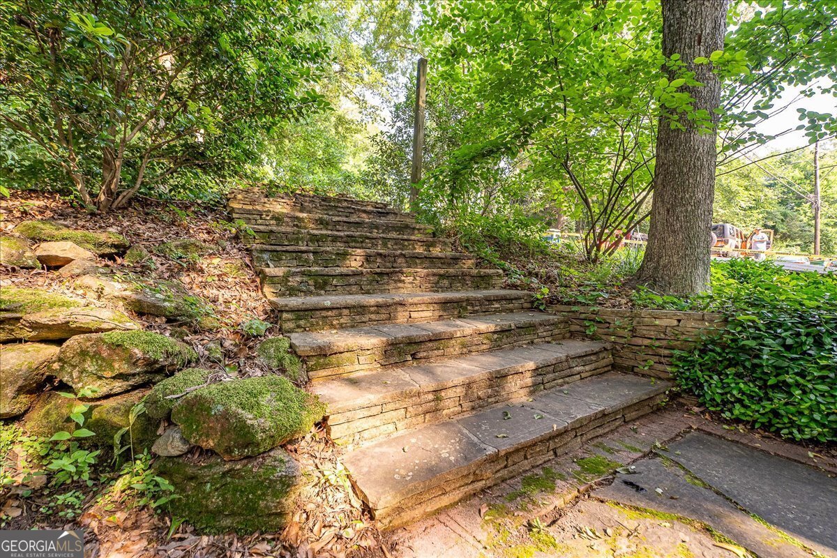 546 Pulaski Street Athens - 29