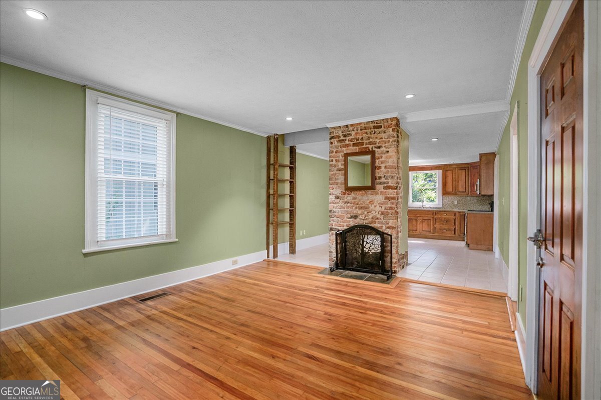 546 Pulaski Street Athens - 3