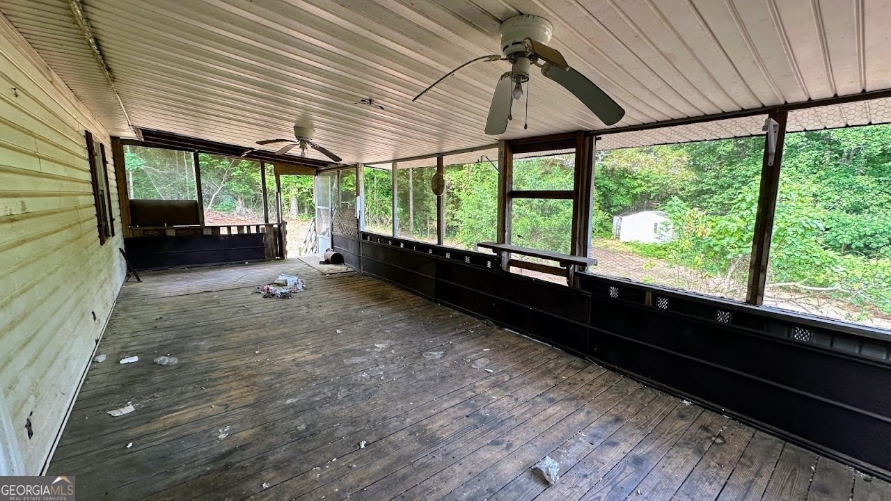 1565 County Road 61 Roanoke - 37
