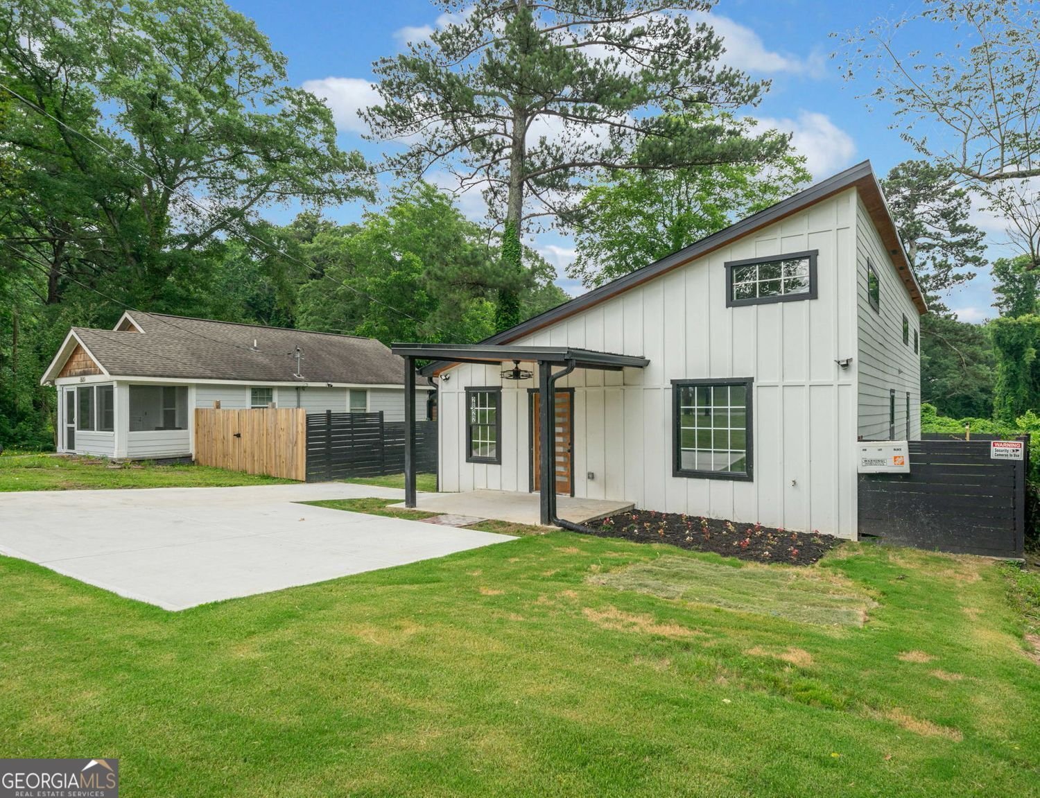 2822 Waters Road Atlanta - 1