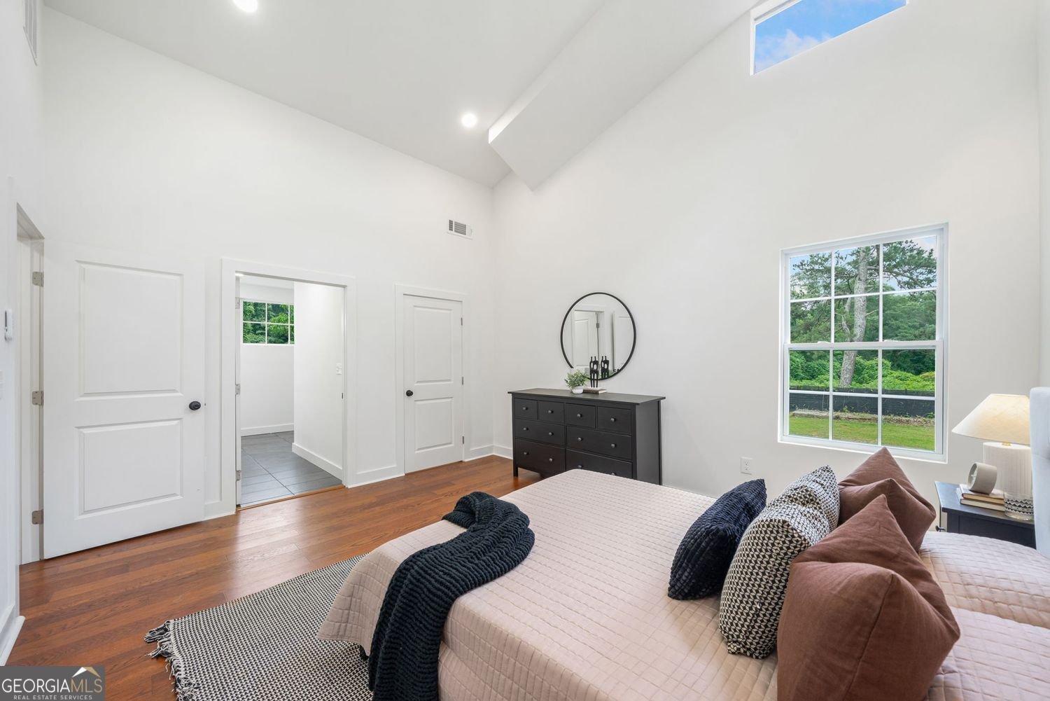 2822 Waters Road Atlanta - 28