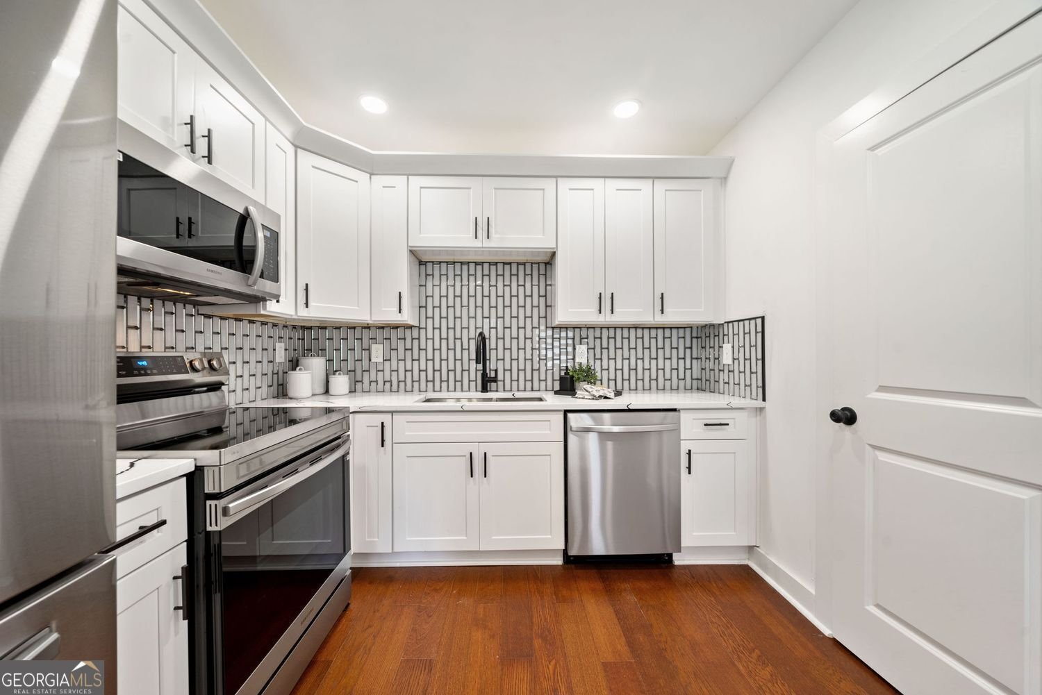 2822 Waters Road Atlanta - 8