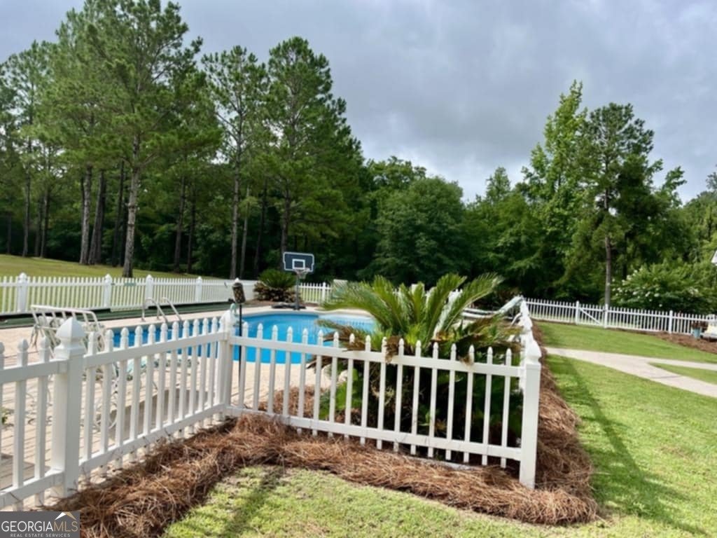 657 Halls Bridge Road Swainsboro - 17