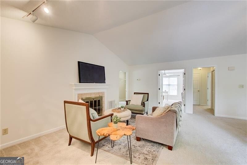 202 Garden Court Atlanta - 8