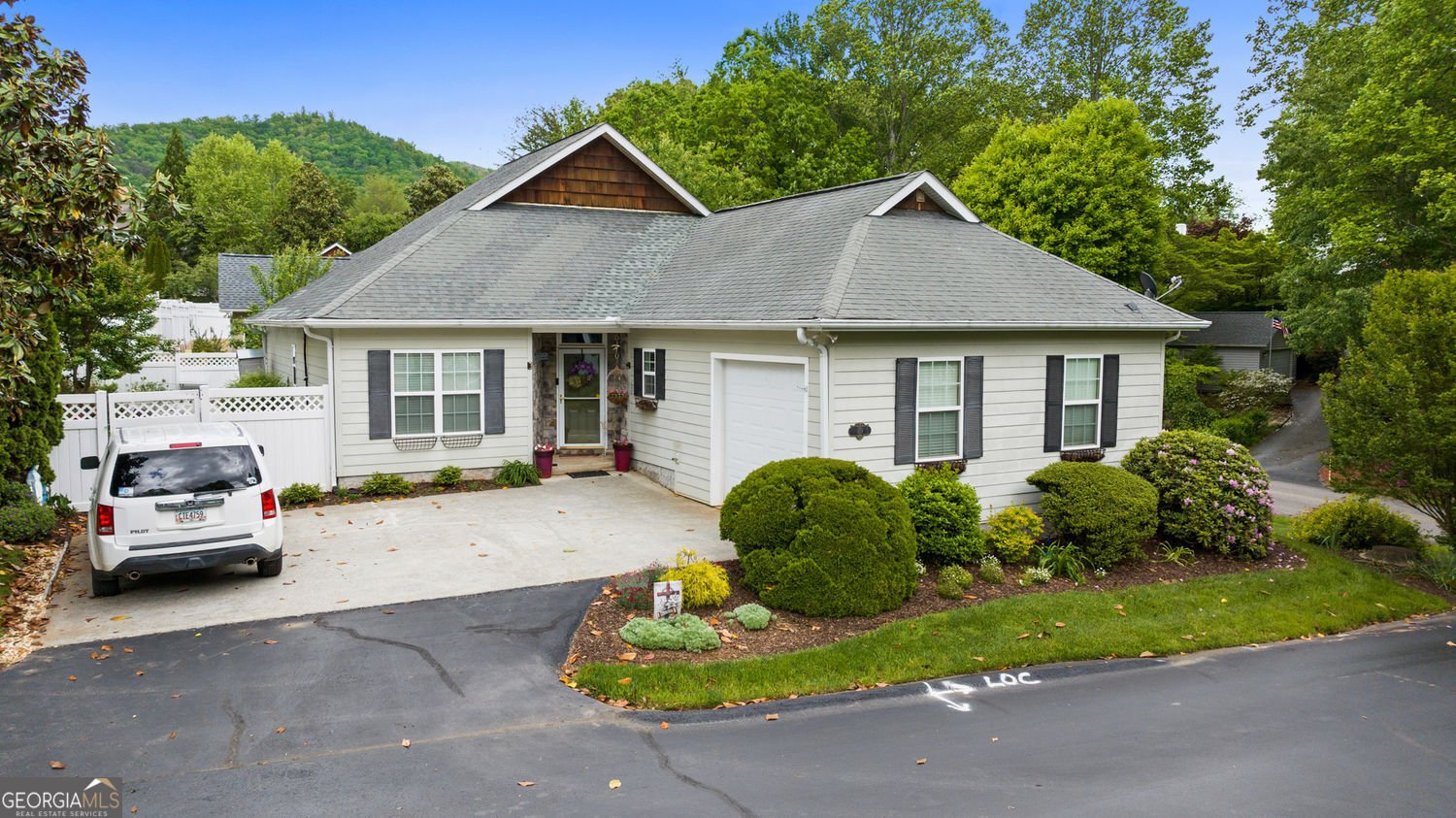 419 Long View Circle Hiawassee - 1