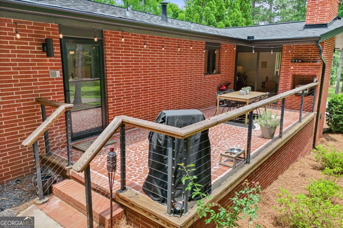 334 Luther Bailey Road Senoia - 34